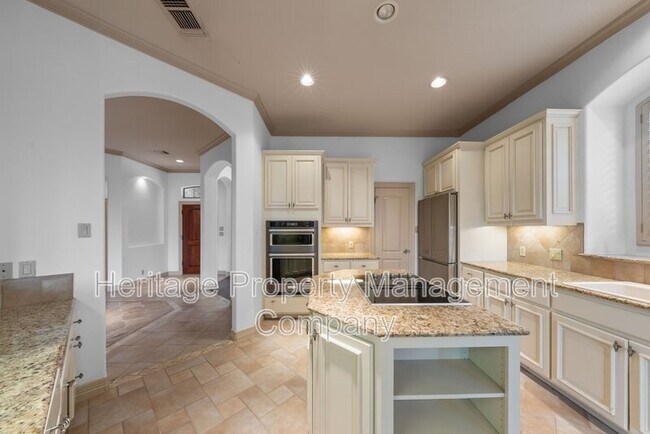 Building Photo - 131 Westcourt Ln