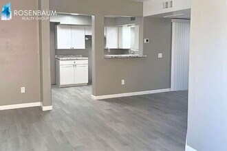 Building Photo - Charming and cozy 2-beds, 2-baths 4-plex unit in Tucson!