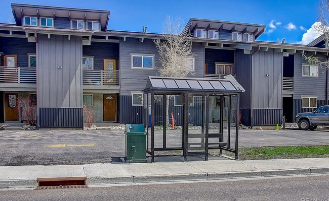 Building Photo - 1355 Walton Creek Rd