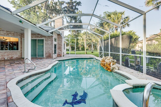 Building Photo - 4/3 Pool Home in Halifax Plantation