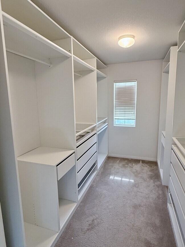 Building Photo - 11226 Evergreen Loop