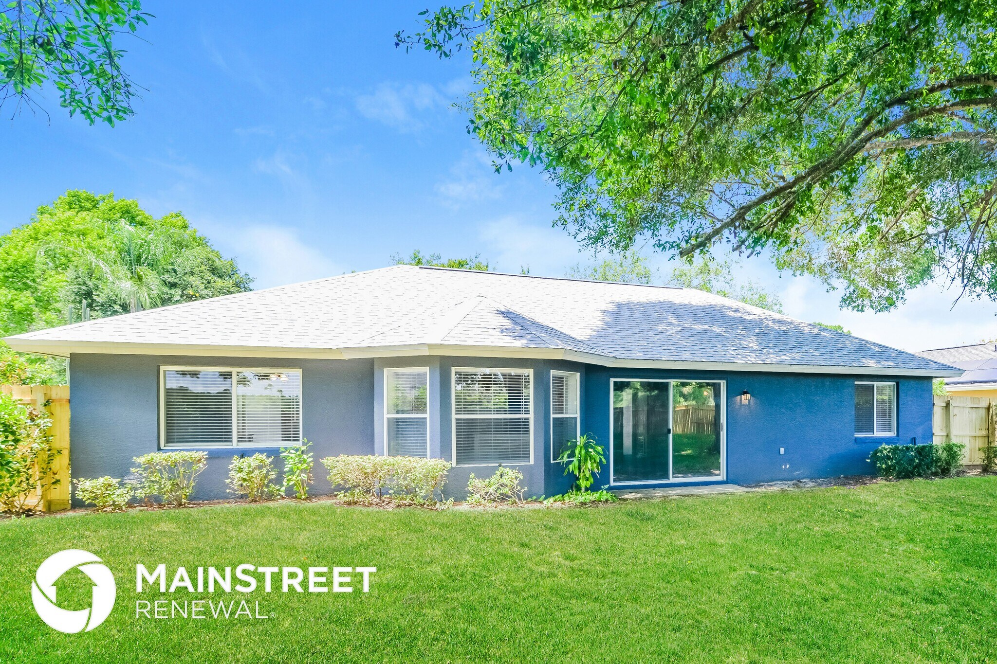 Building Photo - 2613 Waterview Dr