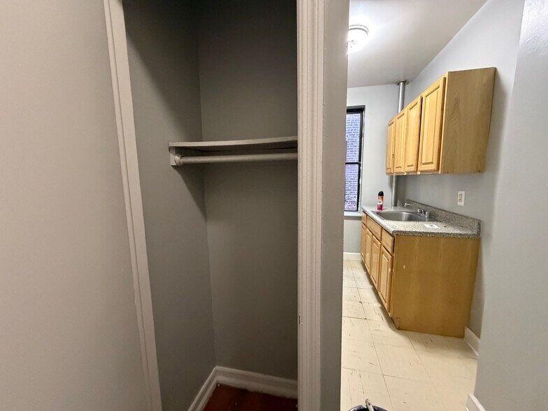 Building Photo - 235 W 146th St