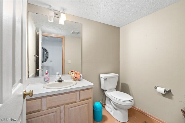 Building Photo - 16548 Sunwood Oval