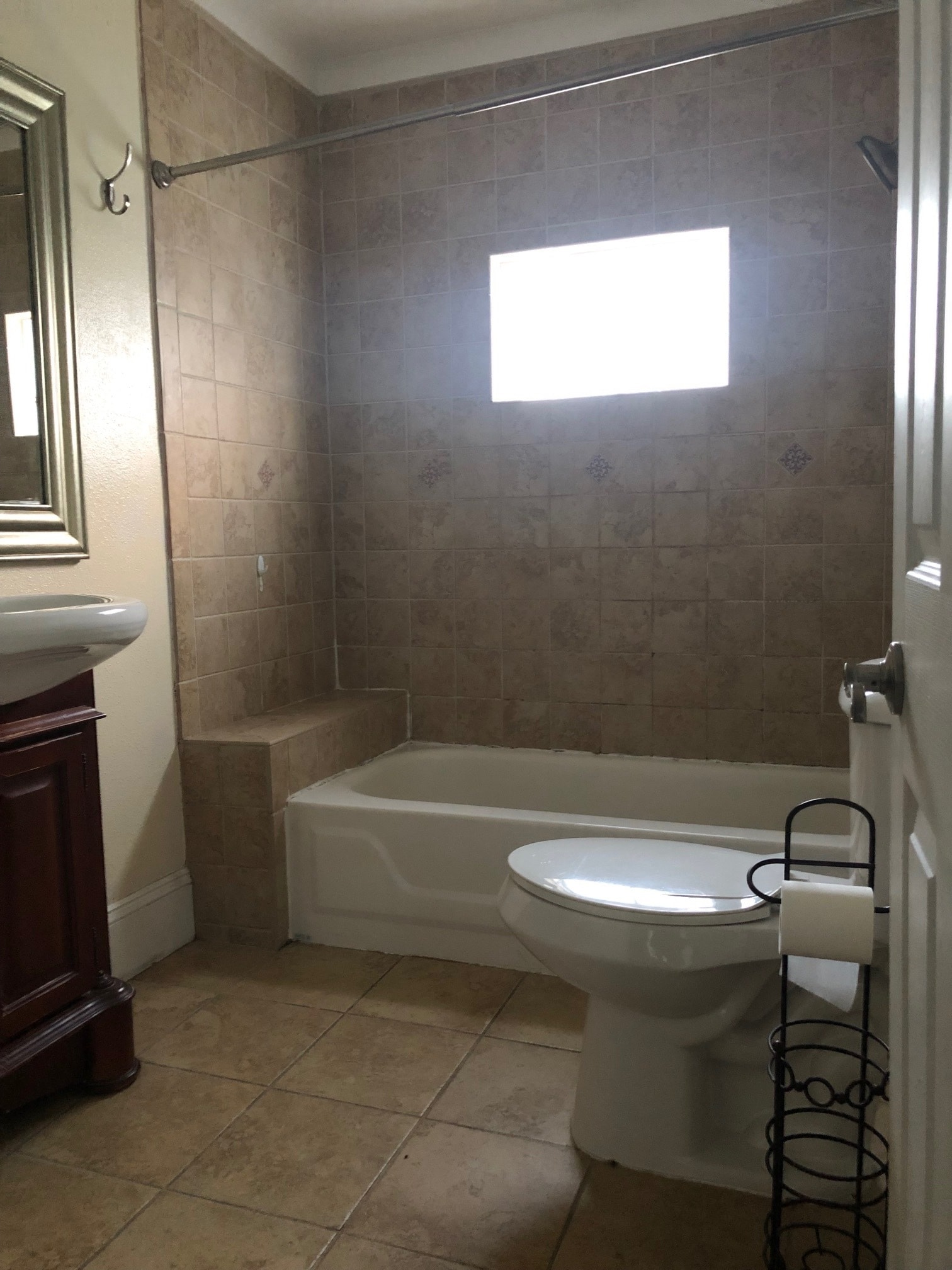 Bathroom - 419 E Belmar St