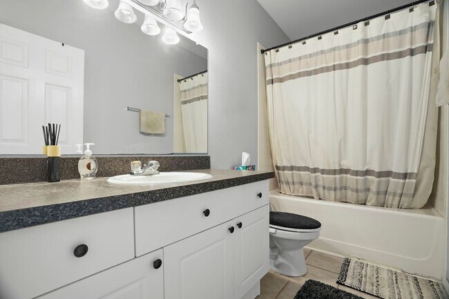 Building Photo - 2173 Tuscany Trace