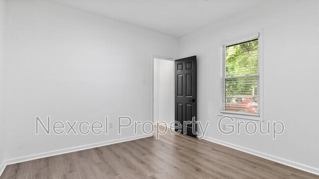 Building Photo - 3602 Carnes Ave