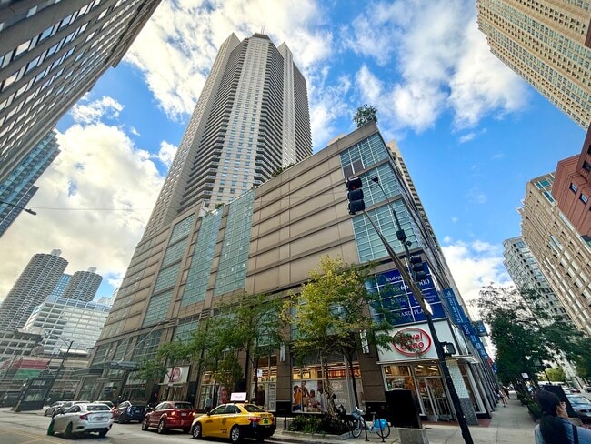 Primary Photo - 540 N State St
