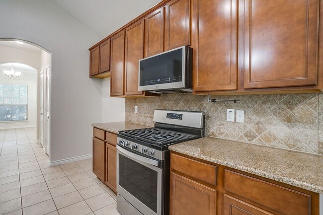 Building Photo - Immaculate 4 Bed, 2.5 Bath in Highly Desired Villas At Fossil Creek- Keller ISD- 76137