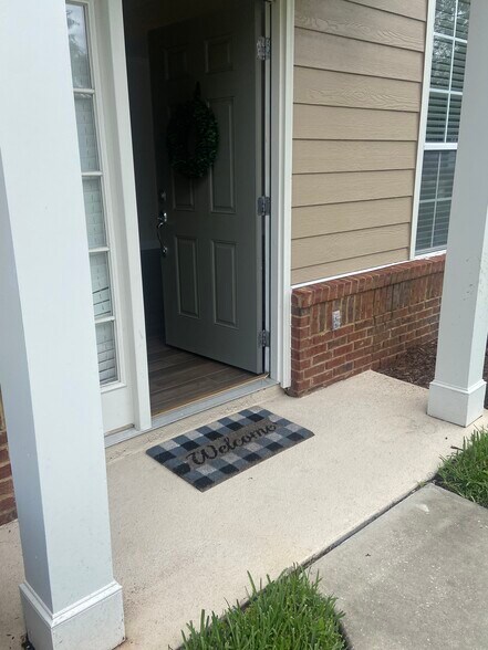 Building Photo - 4115 Crownwood Dr