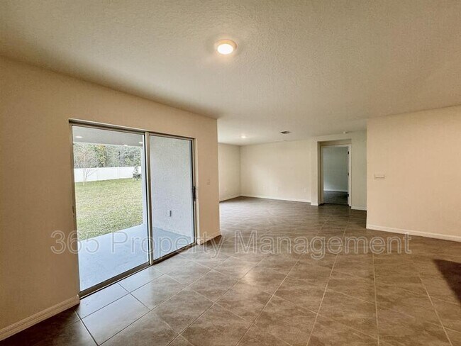 Building Photo - 11505 Timber Grv Ln