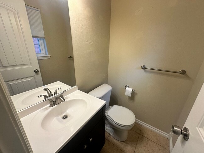 Building Photo - Beautiful 3 Bedroom Home for Rent in Norman, Oklahoma