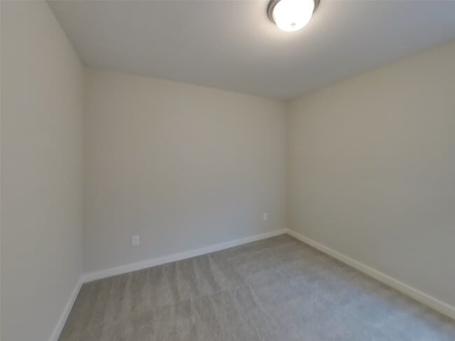 Building Photo - 2407 Foster Hl Rd