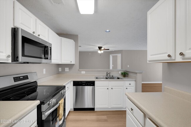Building Photo - 5901 Landers Ave