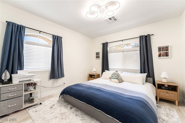 Building Photo - 3320 S Fort Apache Rd