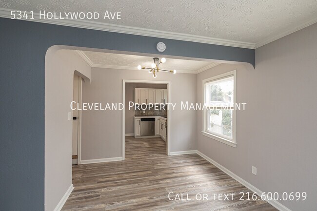 Building Photo - 5341 Hollywood Ave