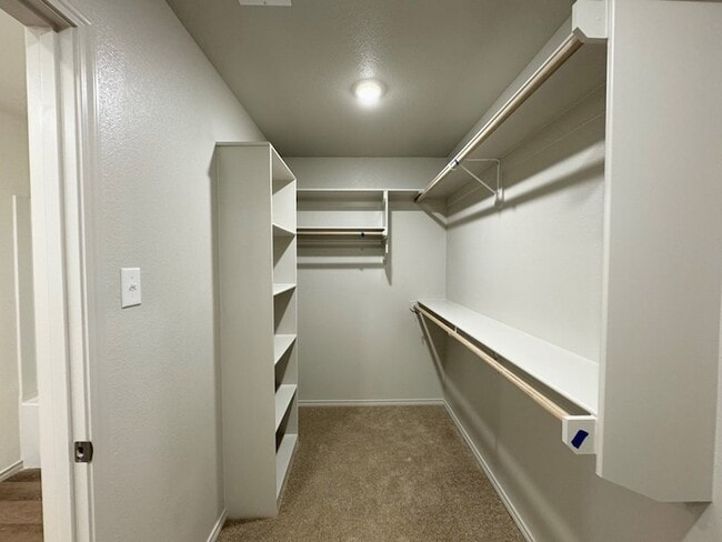 Building Photo - 2610 S County Rd