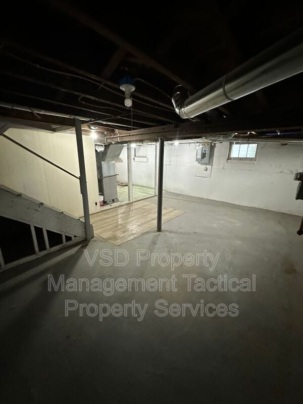 Building Photo - 3901 W 36th St