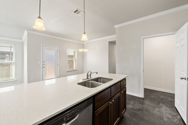 Building Photo - HH917 Ramblewood