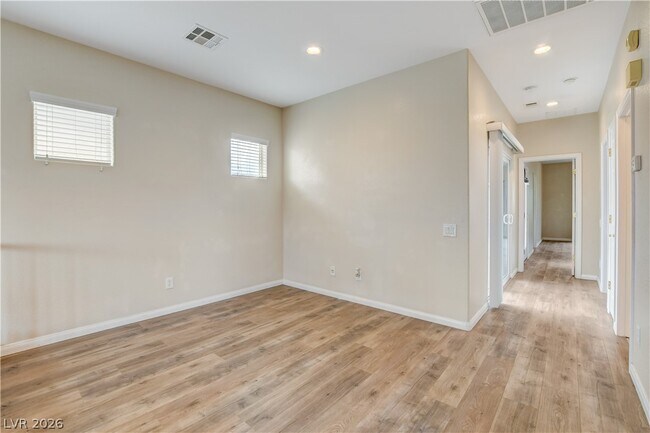 Building Photo - 10474 Howling Coyote Ave