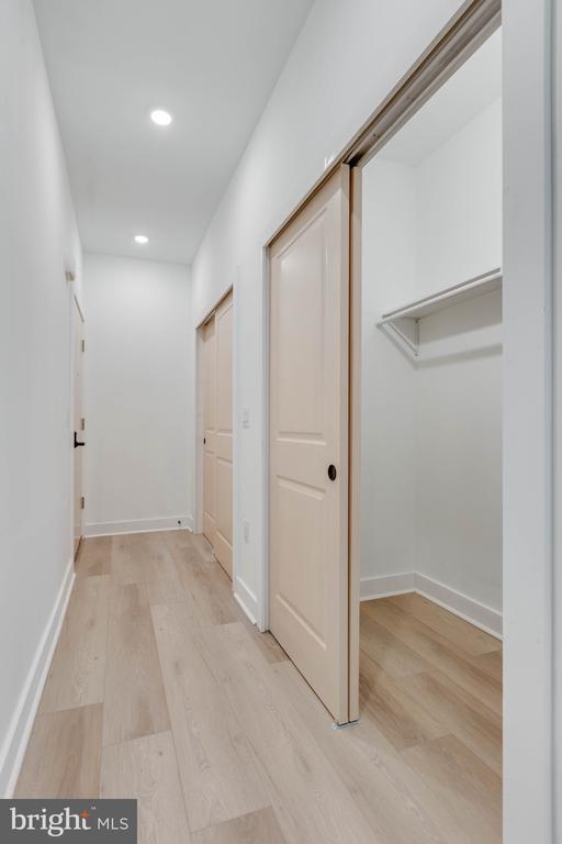 Building Photo - 3962 Parrish St