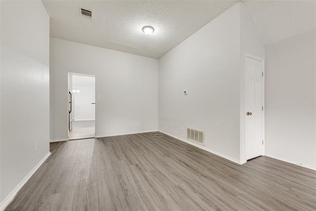 Building Photo - 6117 Ivy Glen Dr