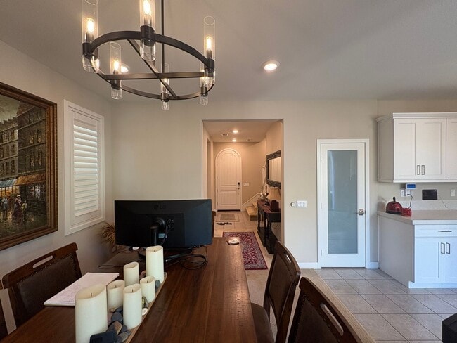 Building Photo - Elegant 3BR/2.5BA Condo in Carlsbad