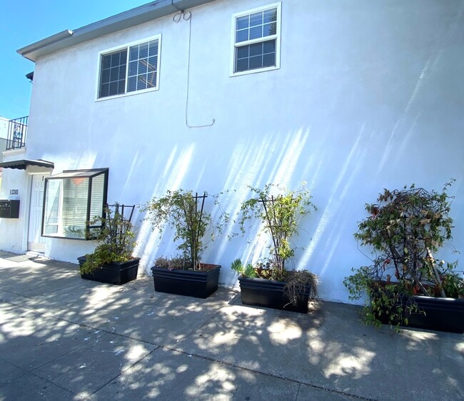 Building Photo - 11310 Nebraska Ave