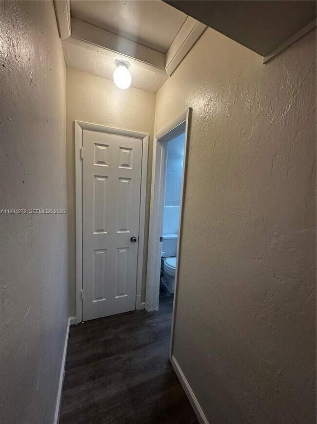 Building Photo - 112 NE 63rd St