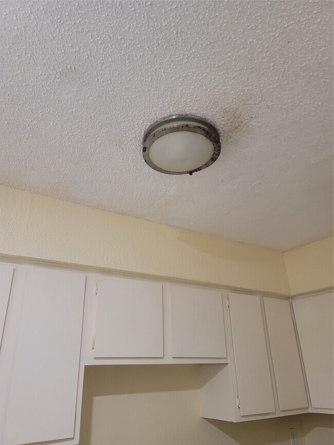 Building Photo - 12615 Brookglade Cir