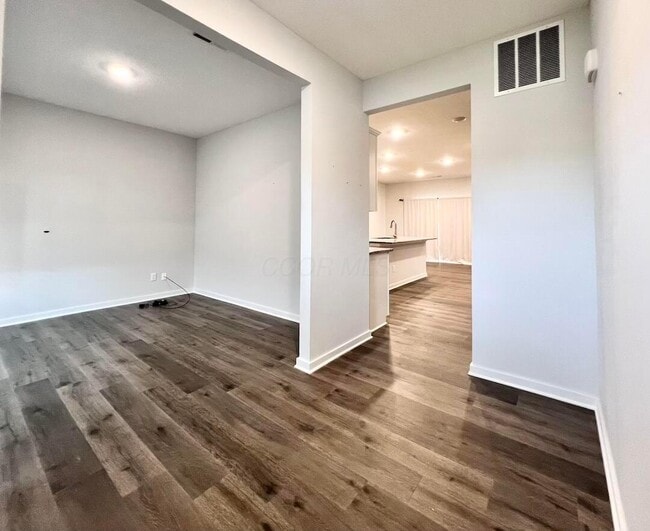 Building Photo - 473 Park Vista Dr