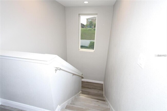 Building Photo - 270 Alford Dr