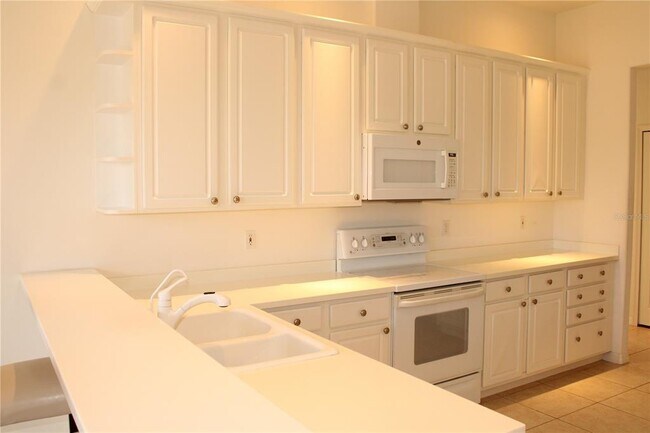 Building Photo - 11257 28th St Cir E