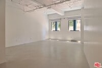 Building Photo - 849 S Broadway
