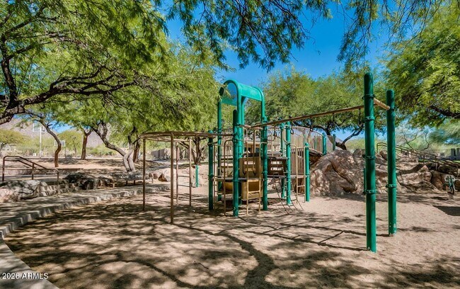Building Photo - 11543 E Caribbean Ln