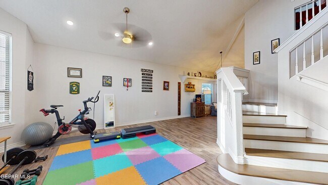 Building Photo - 3249 Emerald Point Dr