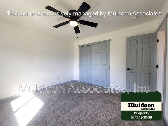 Building Photo - 4375 Millburn S