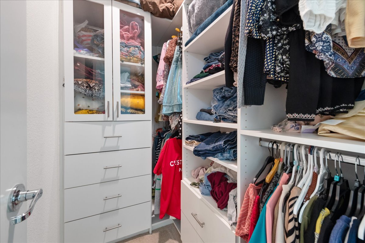 Bedrrom 3 closet - 2821 Stringham Way