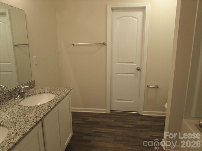 Building Photo - 1385 Amberlight Circle