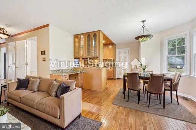 Building Photo - 11607 River Meadows Way