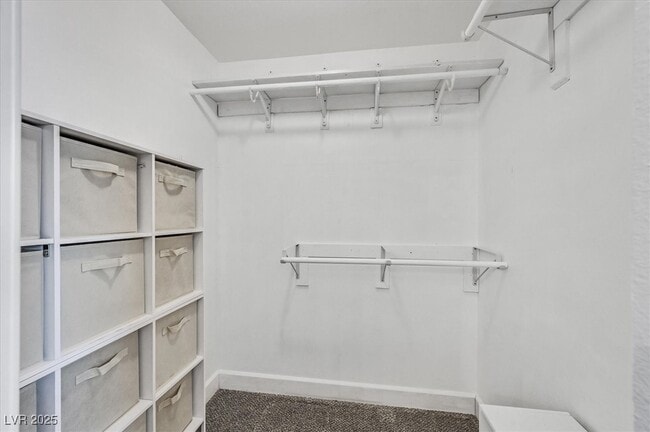 Building Photo - 262 Westwind Rd