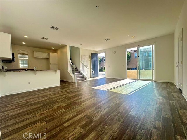 Building Photo - 5862 Ginger Dr
