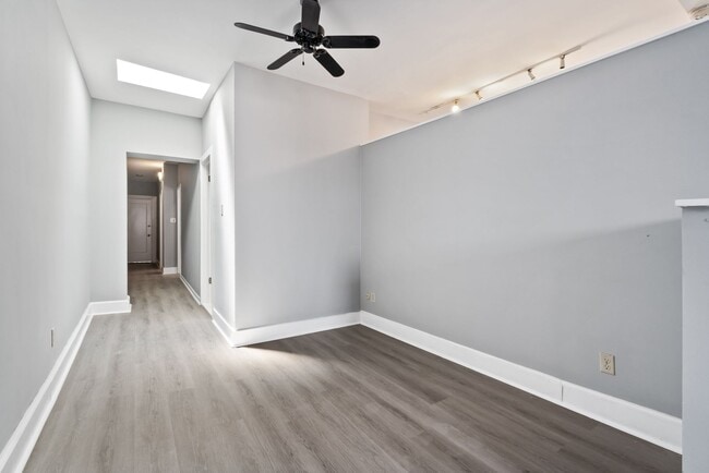 Building Photo - 22 Bedford Square