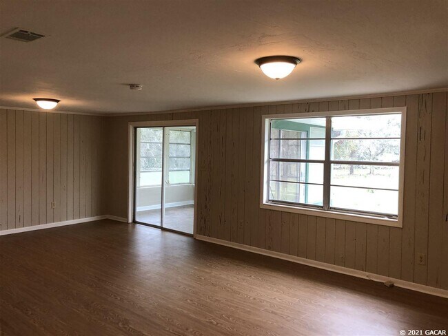 Building Photo - 24206 Doc Karelas Dr