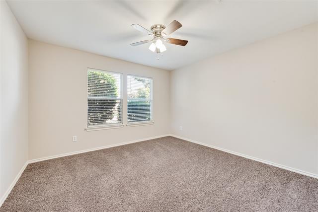 Building Photo - 2701 Sundance Dr