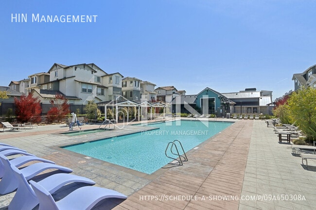 Building Photo - 9704 Seawind Wy