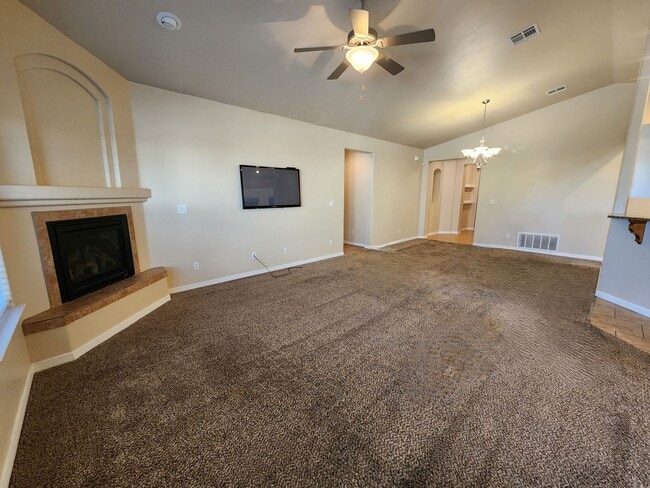 Building Photo - 4215 Franzia Rd