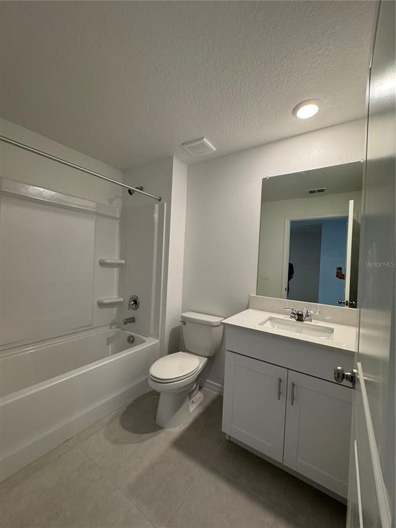 Building Photo - 10911 65th Ter E