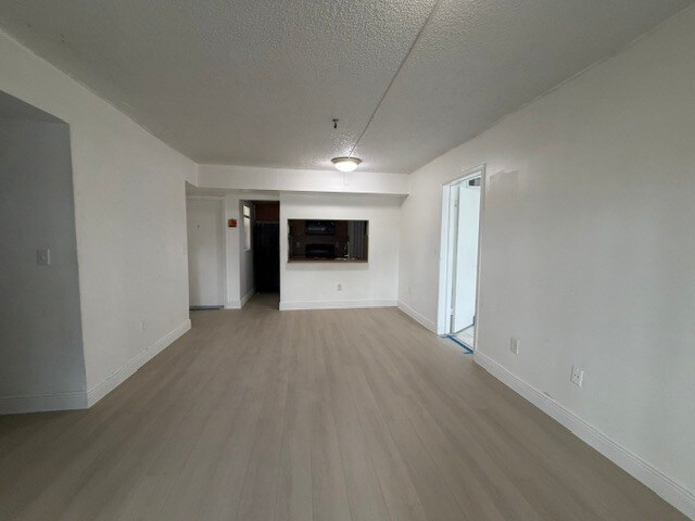 Building Photo - 9704 Hammocks Blvd