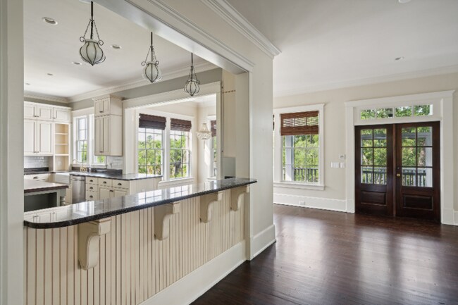 Building Photo - 6BD/5BA Custom Home for Lease in Daniel Island Park